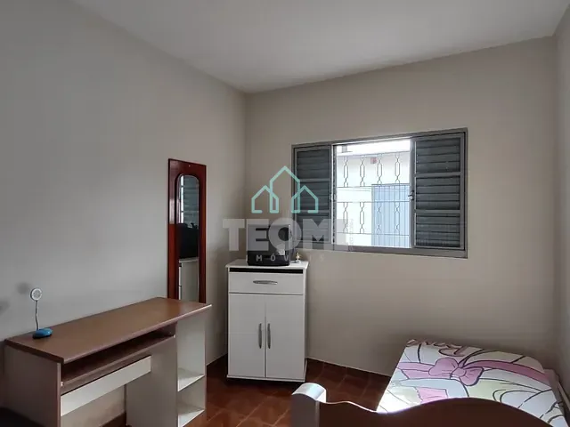 Casa com 188m² 2 quartos e 1 banheiro, à venda, no bairro Parque Santo Antônio em Taubaté