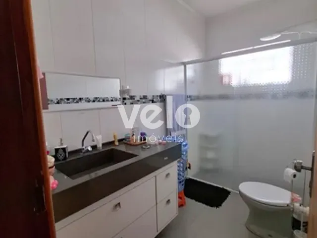 Casa 2 quartos e 2 banheiros, à venda, no bairro Chácara Leal em Taubaté