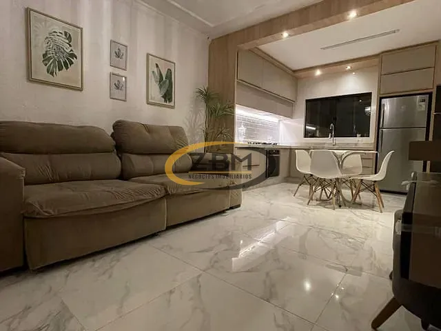 Casa 3 quartos e 2 banheiros, à venda, no bairro Jardim ltaparica em Londrina