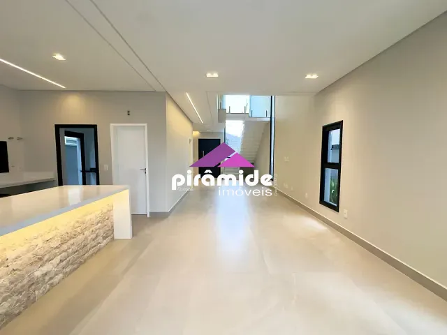 Casa 4 quartos e 1 banheiro, à venda, no bairro Urbanova em São José dos Campos