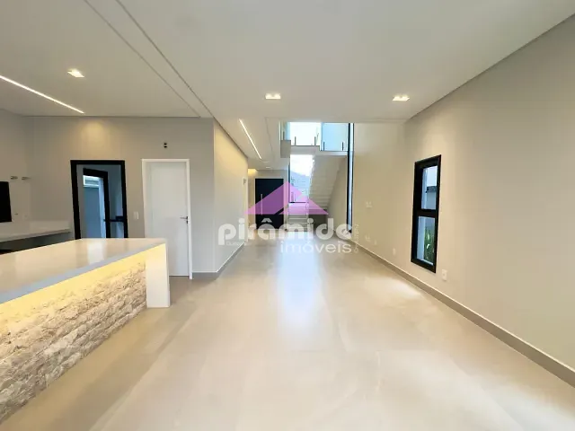 Casa 4 quartos e 1 banheiro, à venda, no bairro Urbanova VI em São José dos Campos