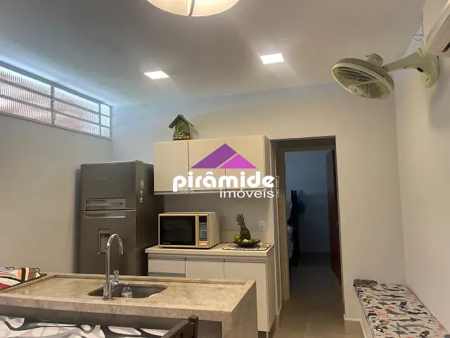 Casa 2 quartos e 1 banheiro, à venda, no bairro Aruan em Caraguatatuba