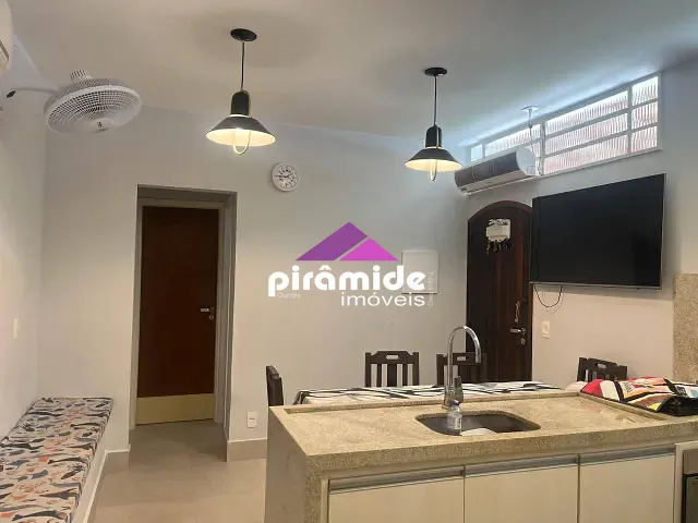 Casa 2 quartos e 1 banheiro, à venda, no bairro Aruan em Caraguatatuba