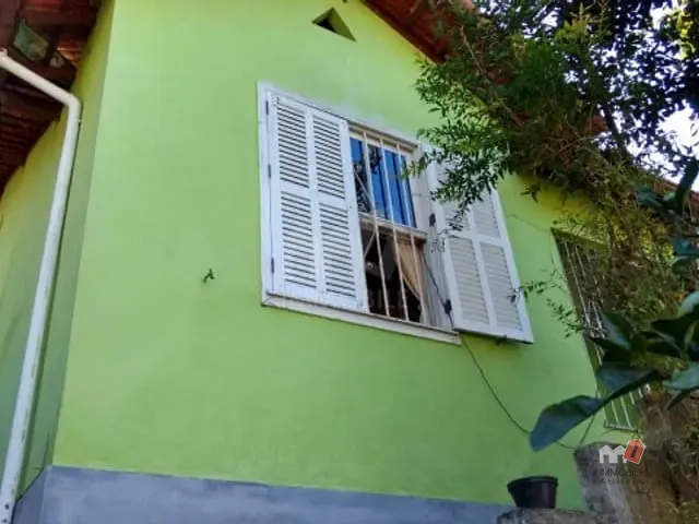 Casa com 250m², à venda, no bairro Centro em Petrópolis