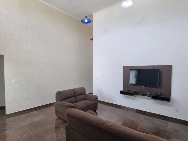 Foto do Casa - OPORTUNIDADE CASA A VENDA, MAR VERDE I, 4 SUÍTES , UMA LINDA ARÉA DE LAZER PISCINA E CHURRAQUEIRA, AGENDE SUA VISITA, CARAGUATATUBA-SP. | Israel Imoveis