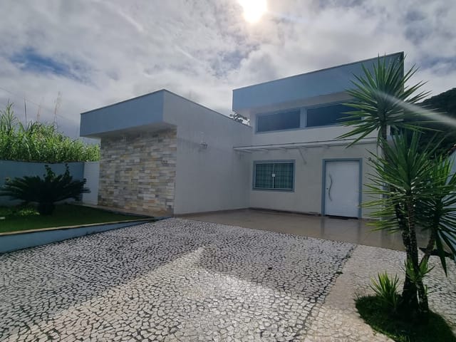 Foto do Casa - OPORTUNIDADE CASA A VENDA, MAR VERDE I, 4 SUÍTES , UMA LINDA ARÉA DE LAZER PISCINA E CHURRAQUEIRA, AGENDE SUA VISITA, CARAGUATATUBA-SP. | Israel Imoveis