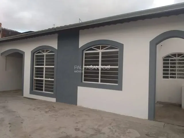 Casa com 200m² 3 quartos e 2 banheiros, à venda, no bairro Jardim Maria Eugênia em Sorocaba