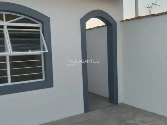Casa com 200m² 3 quartos e 2 banheiros, à venda, no bairro Jardim Maria Eugênia em Sorocaba
