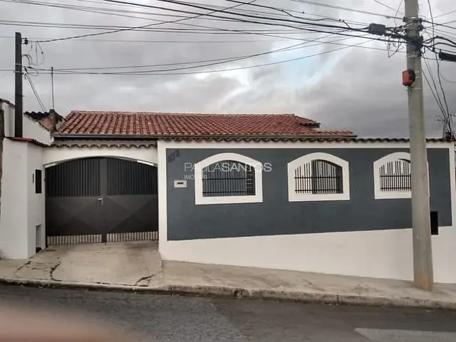 Casa com 200m² 3 quartos e 2 banheiros, à venda, no bairro Jardim Maria Eugênia em Sorocaba