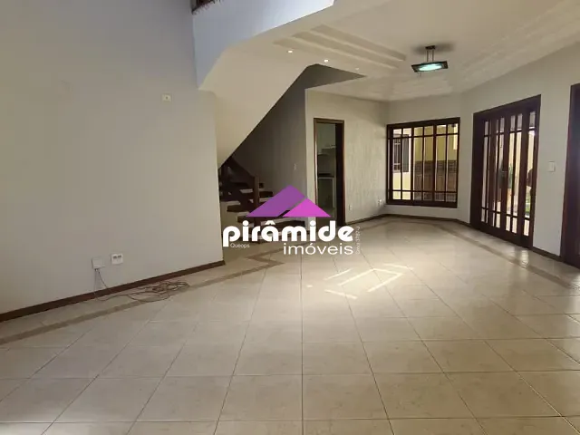 Casa com 350m² 4 quartos e 4 banheiros, à venda, no bairro Jardim América em São José dos Campos