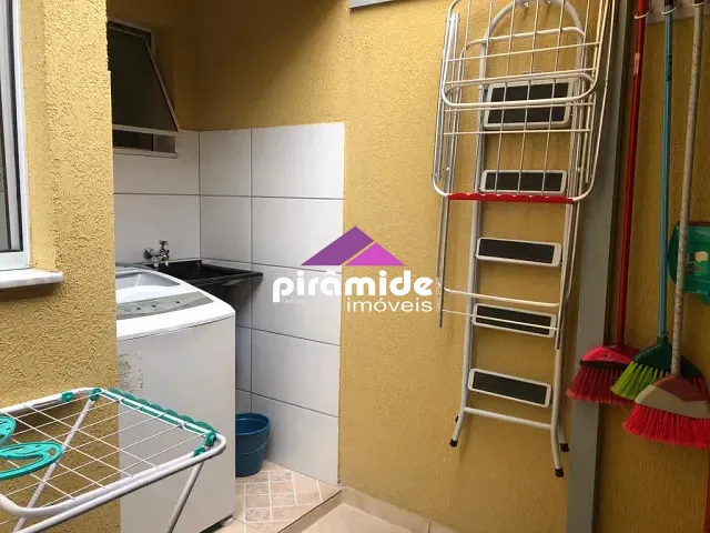 Casa 2 quartos e 4 banheiros, à venda, no bairro Jardim do Sol em Caraguatatuba