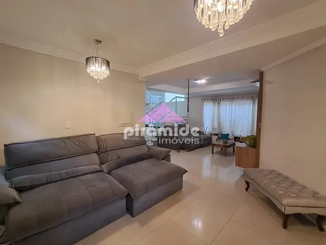 Casa 3 quartos e 2 banheiros, à venda, no bairro Urbanova I em São José dos Campos