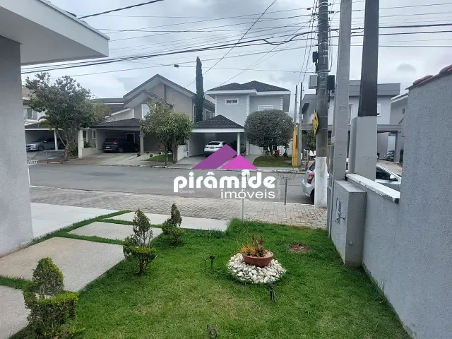 Casa 3 quartos e 5 banheiros, à venda, no bairro Urbanova em São José dos Campos