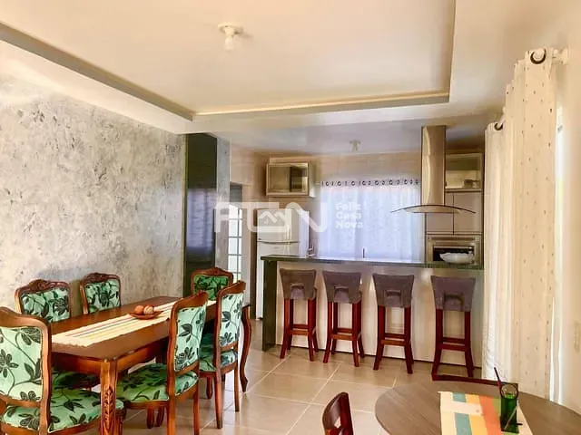 Casa com 1000m² 4 quartos e 4 banheiros, à venda, no bairro Barra do Jacuípe (Monte Gordo) em Camaçari