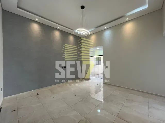 Casa 3 quartos e 4 banheiros, à venda, no bairro Jardim Colonial em Bauru