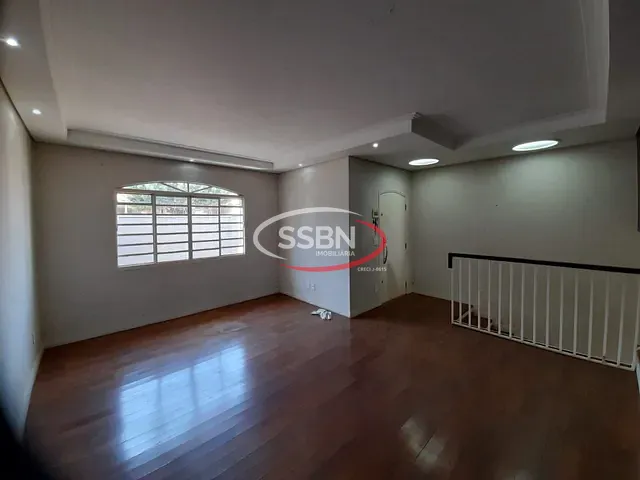 Casa com 247m² 4 quartos e 4 banheiros, à venda, no bairro Jardim Nossa Senhora de Fátima em Nova Odessa