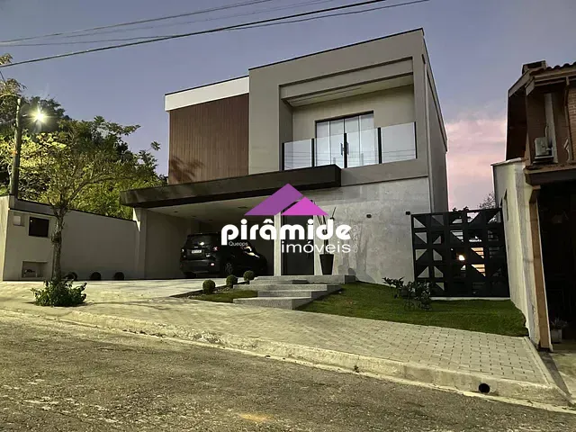 Casa 3 quartos e 4 banheiros, à venda, no bairro Urbanova em São José dos Campos