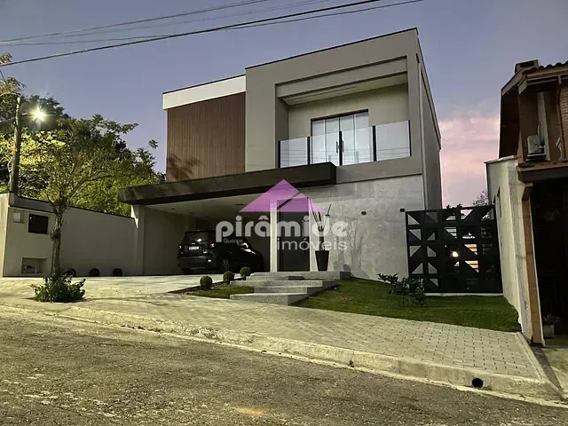 Casa 3 quartos e 4 banheiros, à venda, no bairro Urbanova em São José dos Campos