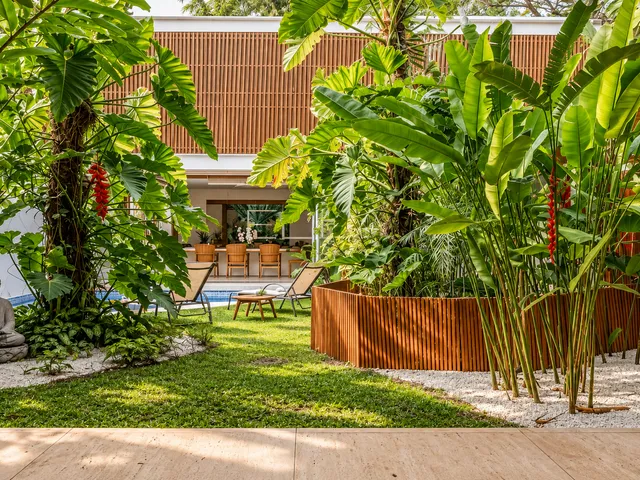 Casa com 600m² 3 quartos e 5 banheiros, à venda, no bairro Alto de Pinheiros em São Paulo
