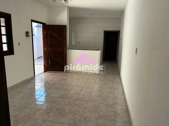 Casa com 245m² 2 quartos e 2 banheiros, à venda, no bairro Jardim das Gaivotas em Caraguatatuba