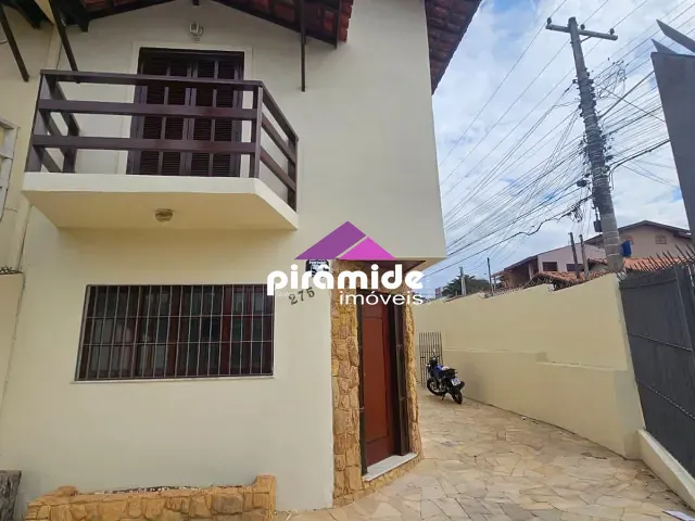 Casa 3 quartos e 2 banheiros, para alugar, no bairro Jardim das Indústrias em São José dos Campos