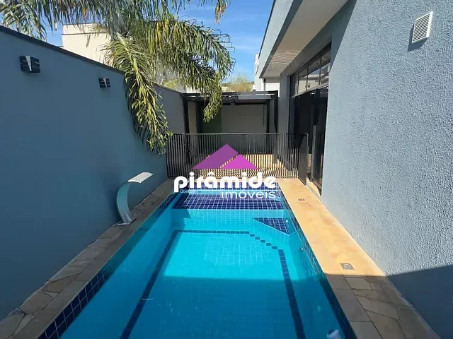 Casa com 300m² 3 quartos e 4 banheiros, à venda, no bairro Parque Residencial Nova Caçapava em Caçapava