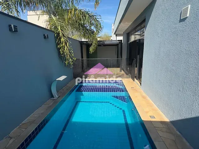 Casa com 300m² 3 quartos e 4 banheiros, à venda ou para alugar, no bairro Parque Residencial Nova Caçapava em Caçapava