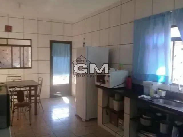 Casa com 304m² 3 quartos e 1 banheiro, à venda, no bairro Ipiranga em Ribeirão Preto