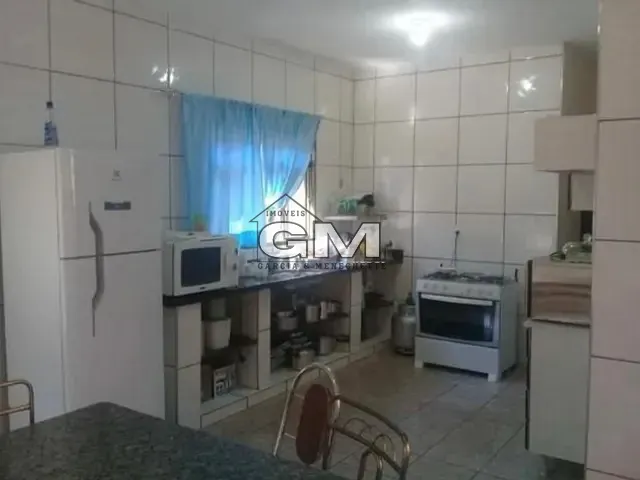 Casa com 304m² 3 quartos e 1 banheiro, à venda, no bairro Ipiranga  em Ribeirão Preto