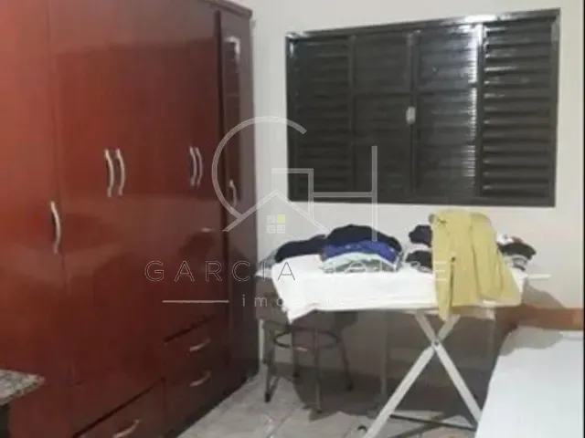 Casa com 304m² 3 quartos e 1 banheiro, à venda, no bairro Ipiranga em Ribeirão Preto