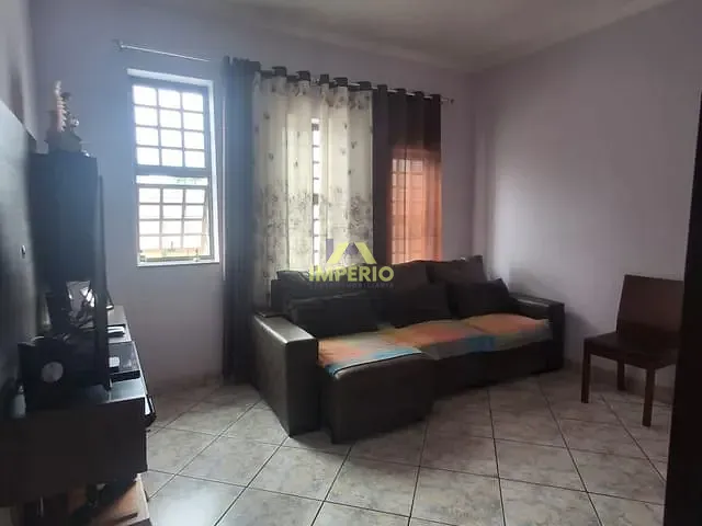 Casa com 193m² 2 quartos e 3 banheiros, à venda, no bairro Vila Nova em Salto