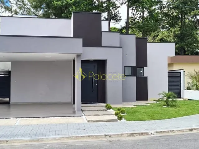 Casa com 318m² 3 quartos e 3 banheiros, à venda, no bairro Guedes em Tremembé