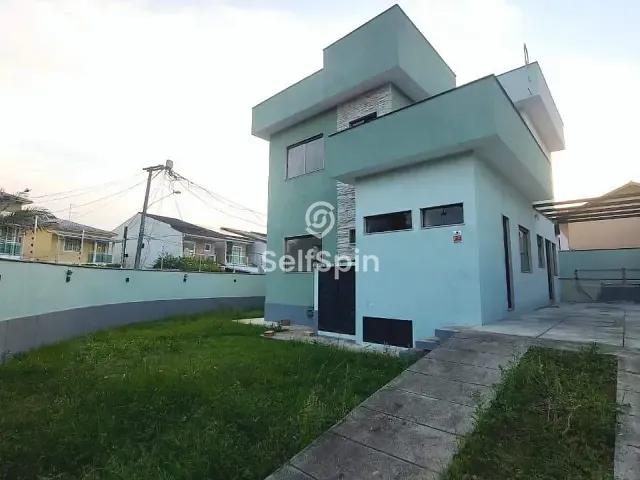 Casa 4 quartos e 4 banheiros, para alugar, no bairro Serra Grande em Niterói