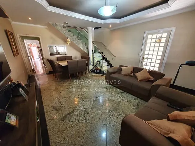 Casa 4 quartos e 3 banheiros, à venda, no bairro Parque Xangri-Lá em Contagem