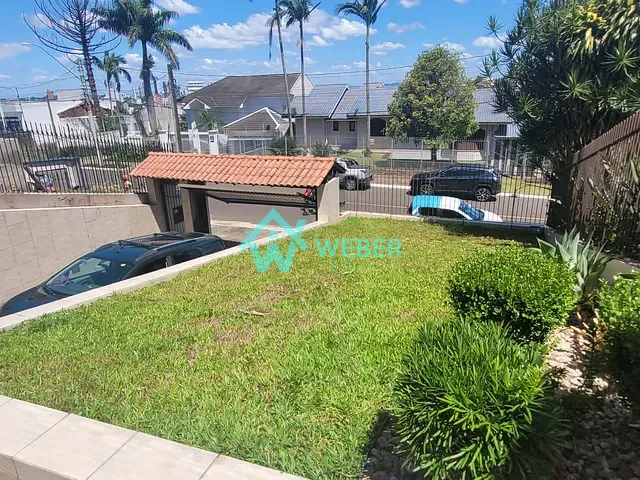 Casa com 388m² 3 quartos e 3 banheiros, para alugar, no bairro Petrópolis em Novo Hamburgo