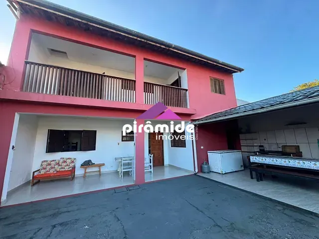 Casa com 600m² 4 quartos e 4 banheiros, à venda, no bairro Maranduba em Ubatuba