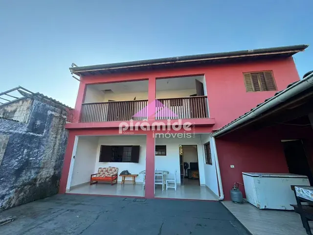 Casa com 600m² 4 quartos e 4 banheiros, à venda, no bairro Maranduba em Ubatuba