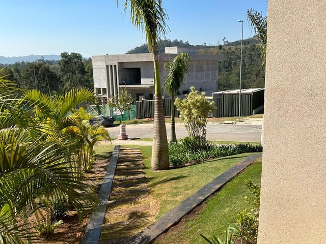 Casa com 660m² 4 quartos e 7 banheiros, à venda, no bairro Colinas da Anhangüera em Santana de Parnaíba