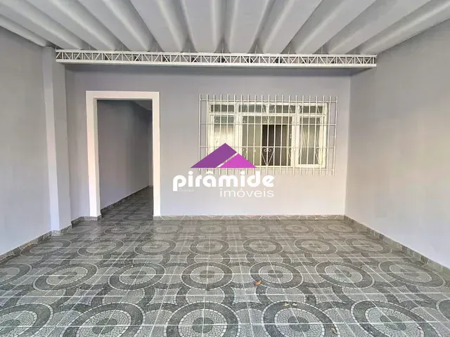 Casa 2 quartos e 1 banheiro, à venda, no bairro Bosque dos Eucaliptos em São José dos Campos