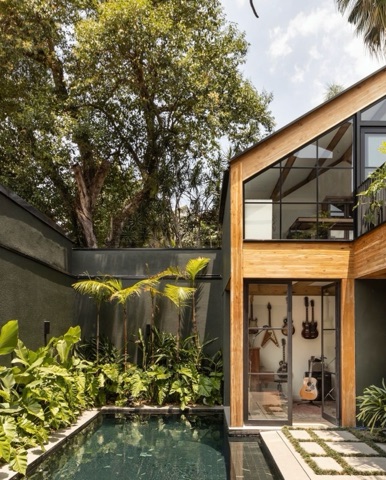 Casa com 400m² 4 quartos e 7 banheiros, à venda, no bairro Vila Nova Conceição em São Paulo