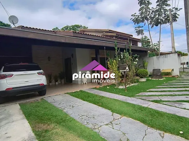 Casa com 354m² 4 quartos e 3 banheiros, à venda, no bairro Urbanova em São José dos Campos