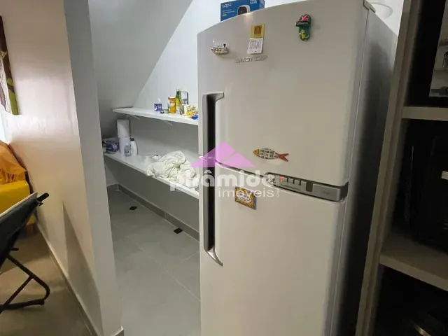 Casa 4 quartos e 3 banheiros, à venda ou para alugar, no bairro Massaguaçu em Caraguatatuba
