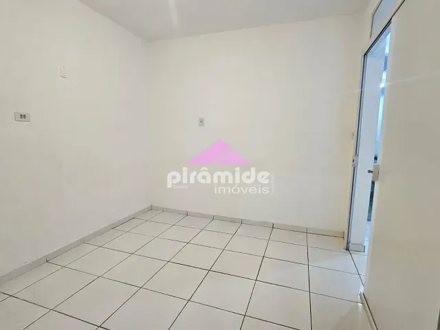 Casa com 45m² 1 quarto e 1 banheiro, para alugar, no bairro Conjunto Residencial Elmano Veloso em São José dos Campos
