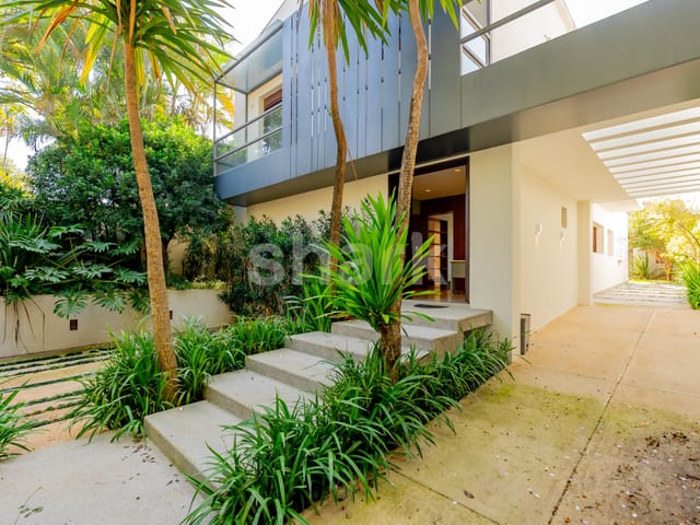 Casa com 504m² 4 quartos e 6 banheiros, à venda, no bairro Alto de Pinheiros em São Paulo