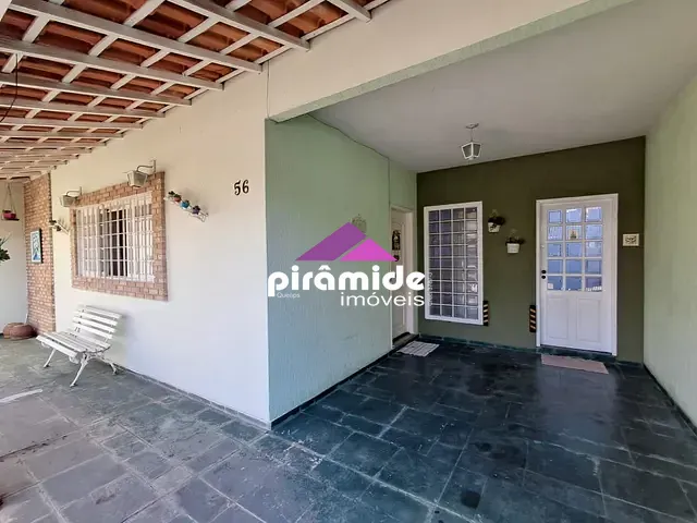 Casa 3 quartos e 3 banheiros, à venda, no bairro Jardim das Indústrias em São José dos Campos