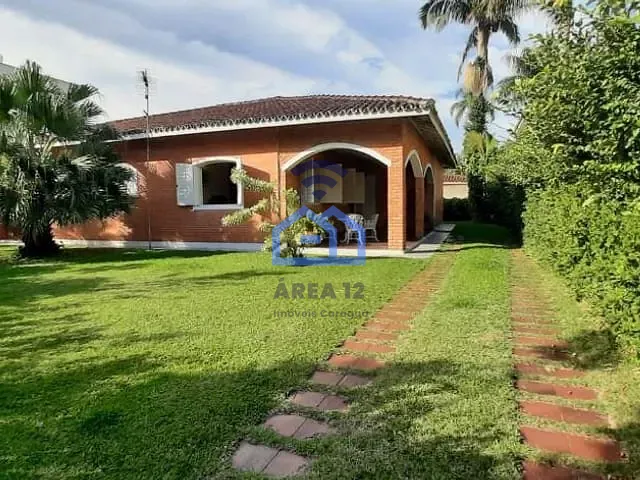 Casa com 450m² 3 quartos e 2 banheiros, à venda, no bairro Massaguaçu em Caraguatatuba