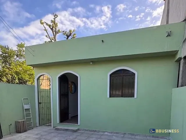 Casa com 216m² 3 quartos e 2 banheiros, à venda, no bairro Parque Julião Nogueira em Campos dos Goytacazes