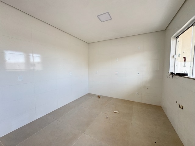 Casa 3 quartos e 3 banheiros, à venda, no bairro Jardim Ecoville I em Cambé