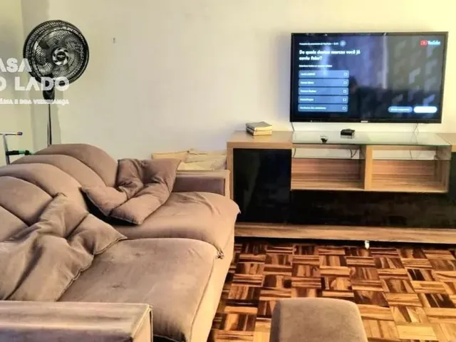 Casa 3 quartos e 2 banheiros, à venda, no bairro Novo Mundo em Curitiba