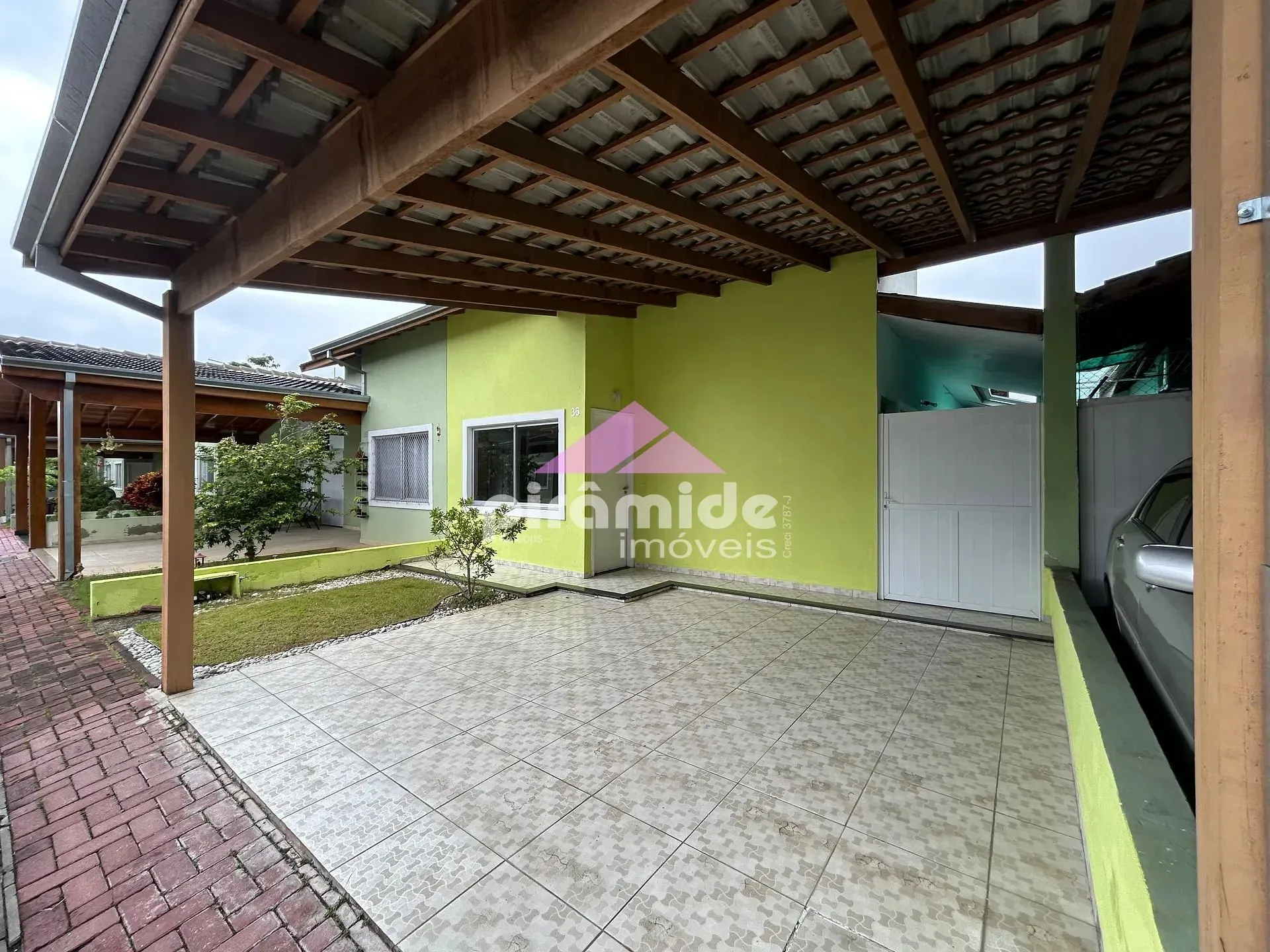 Casa, 3 quartos, 75 m² - Foto 2
